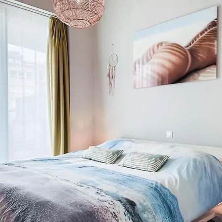 Appartement Awesome In With Wifi Oostende